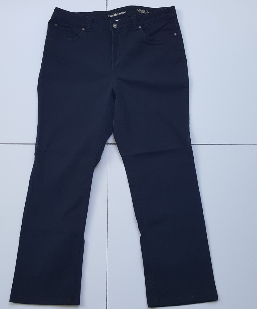 Croft&Barrow Classic Fit Straight Leg black jeans